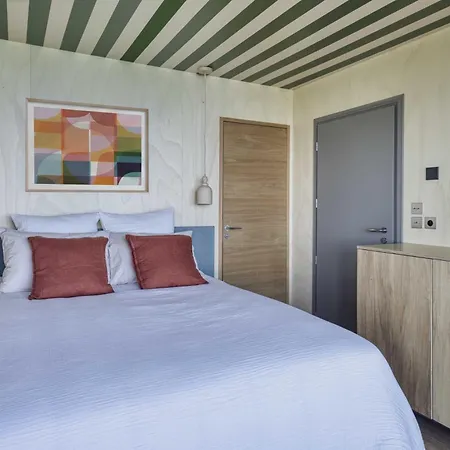 Campsite Bonjour Sauvage Jean De Luz *