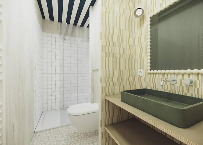 Bonjour Sauvage Jean De Luz Campeggio *